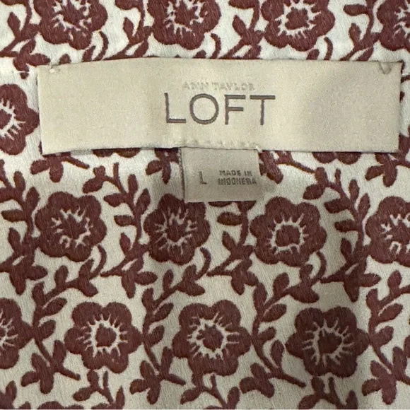 Ann Taylor Loft Patterned Shell - Picture 2 of 11
